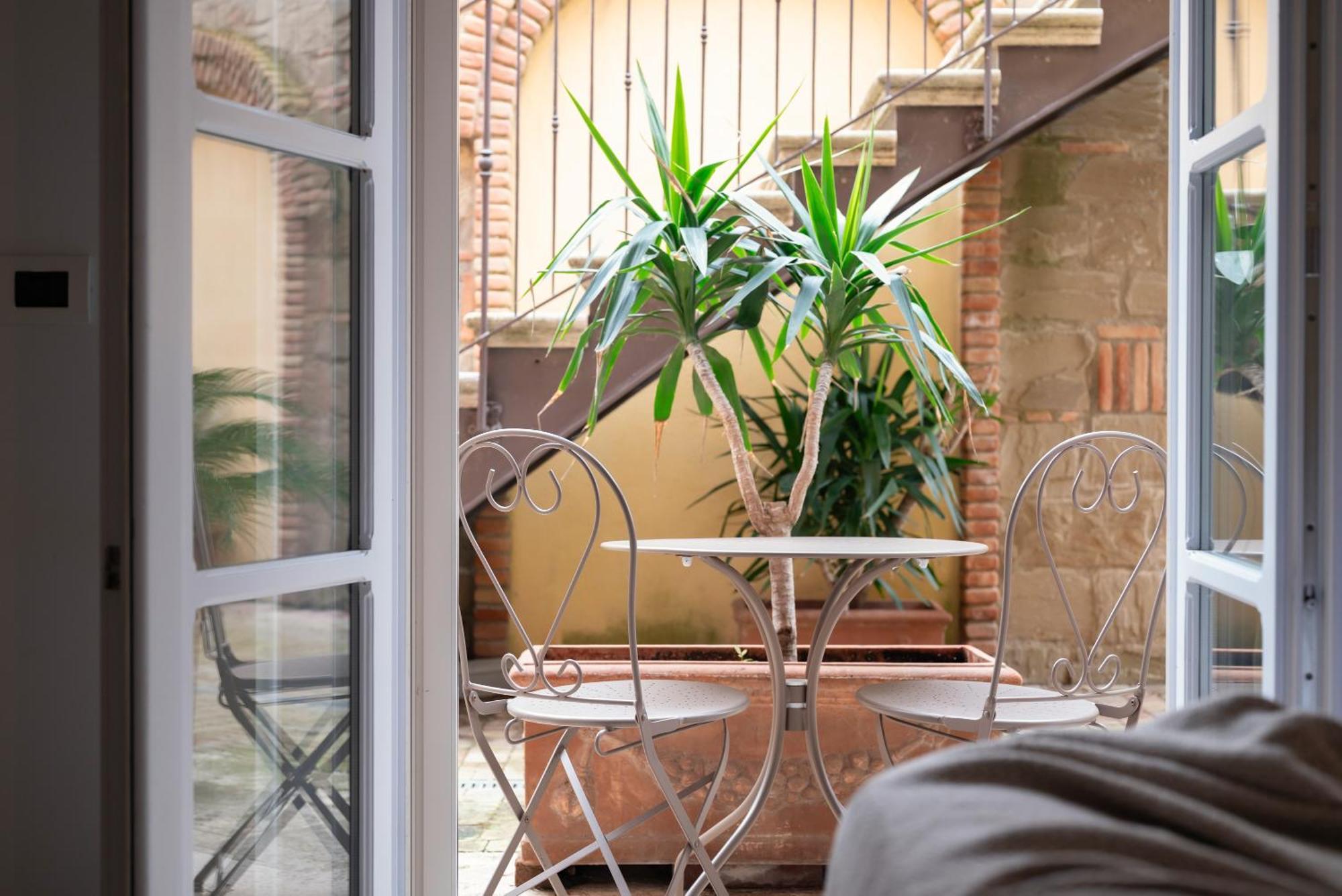 Castel Del Mare Apartment *